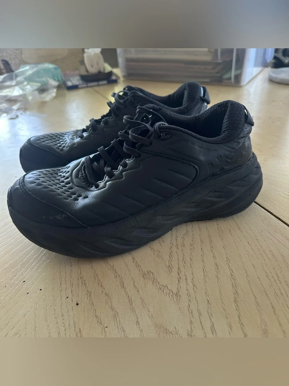 HOKA One One Bondi SR Black Running Shoes Sneakers Women’s 8.5